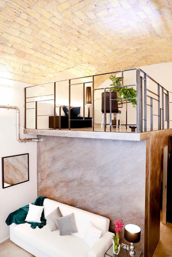 Post Industrial Loft Trastevere - Top Collection Rome Bagian luar foto